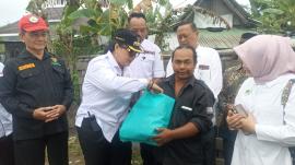 KUNJUNGAN DAN PENYALURAN BANTUAN OLEH BUPATI GUNUNGKIDUL